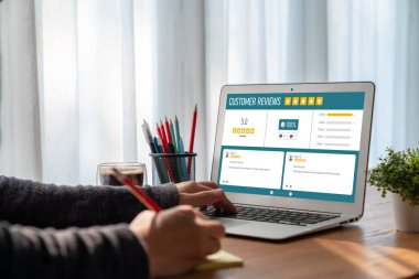 Şirket işleri için mod bilgisayar yazılımının müşteri deneyimi ve gözden geçirme analizi