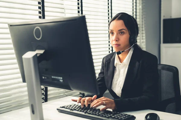 Competent Female Operator Working Computer Talking Clients Concept Relevant Both — Stock fotografie
