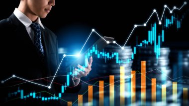 Businessman analyst working with digital finance business data graph showing technology of investment strategy for perceptive financial business decision. Digital economic analysis technology concept.