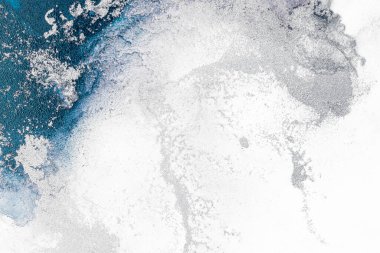 Soyut arkaplan için özgün tablodaki mermer mürekkep soyut sanat. Boyama, ombre alkol mürekkebinin pürüzsüz mermer arkaplan desenini yaratmak için yüksek kaliteli kağıt dokusuna boyanmış. .