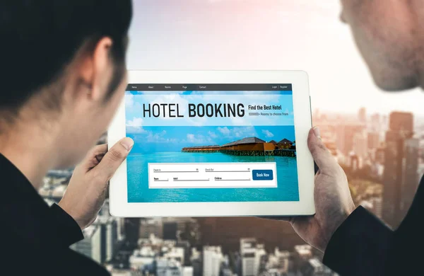 Online Hotel Alojamento Reserva Website Fornecer Sistema Reserva Modish Conceito — Fotografia de Stock