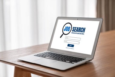 Çalışanların işe alım İnternet ağındaki iş fırsatlarını araması için mod web sitesinde online iş araması