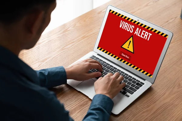 Virenwarnmeldung Auf Computerbildschirm Erkannte Modische Cyber Bedrohung Hacker Computervirus Und — Stockfoto