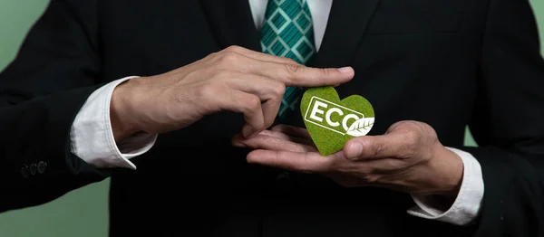 Οικολογική Εταιρική Προώθηση Βιώσιμη Και Πράσινη Επιχειρηματική Ιδέα Επιχειρηματία Κατέχουν — Φωτογραφία Αρχείου