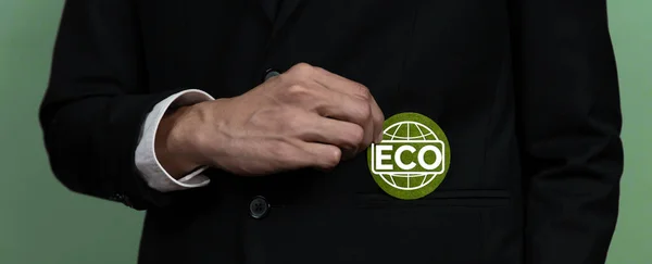 Co2排出ゼロのクリーンエネルギーを活用した環境保全への取り組みとして Ecoシンボルペーパー を開催し 持続可能でグリーンな事業コンセプトを推進しています Alter — ストック写真