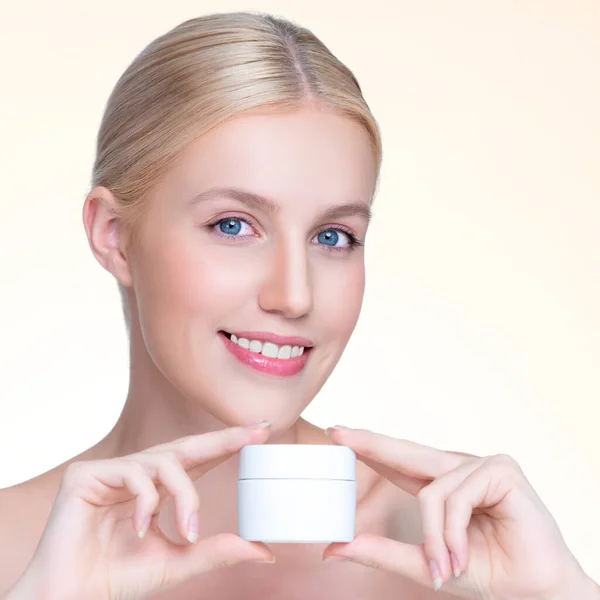 Personable Beautiful Perfect Natural Skin Woman Hold Mockup Tube Moisturizer — 스톡 사진
