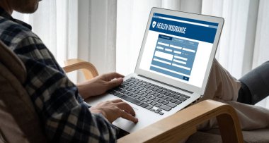 Kolay form doldurma için sağlık sigortası web sitesi mod kayıt sistemi