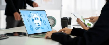 Müşteri sorularına otomatik olarak cevap veren mod çevrimiçi iş için Chatbot yazılım uygulaması