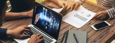 Kaliteli standartları karşılamak için mod çevrimiçi şirket işleri için uyum sistemi