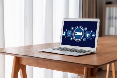 CRM işletme ve işletme için modern bilgisayarda müşteri ilişkileri yönetim sistemi
