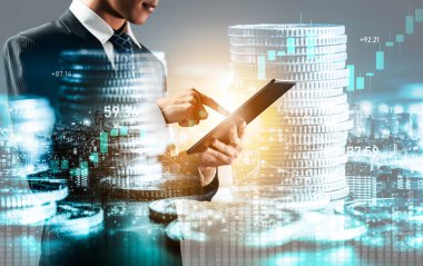 Businessman analyst working with digital finance business data graph showing technology of investment strategy for perceptive financial business decision. Digital economic analysis technology concept.