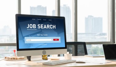 Çalışanların işe alım İnternet ağındaki iş fırsatlarını araması için mod web sitesinde online iş araması