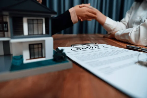 Successful House Loan Agreement Sealed Handshake Buyers Agents Celebrate Home — Stock Photo, Image