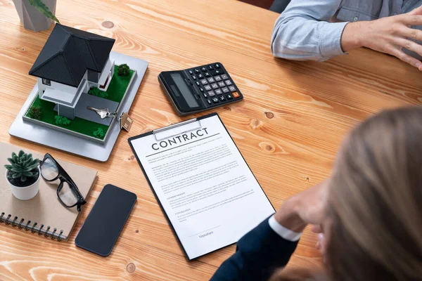 Client Real Estate Agent Review Loan Contract Discussing Term Interest — Stock Photo, Image