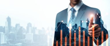 Businessman analyst working with digital finance business data graph showing technology of investment strategy for perceptive financial business decision. Digital economic analysis technology concept.