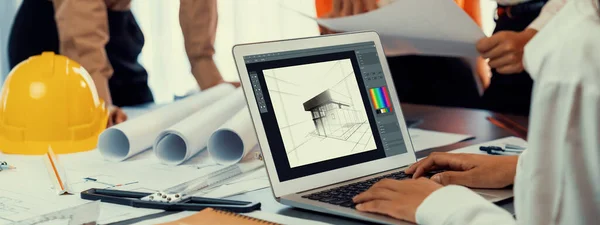 Mérnök Építész Együtt Dolgozik Ötletelés Tervezés Tervrajz Segítségével Laptop Dolgozik — Stock Fotó