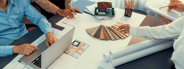 Group Interior Designer Team Meeting Megbeszélés Mérnökkel Belsőépítészeti Tervezés Tervezés — Stock Fotó