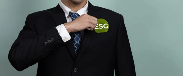 Vállalati Támogatás Fenntartható Környezetbarát Üzleti Koncepció Esg Szimbólummal Rendelkező Üzletemberrel — Stock Fotó