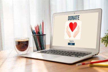 Çevrimiçi bağışta bulunma platformu insanlara internet üzerinden transfer etmeleri için modem para gönderme sistemi sunuyor