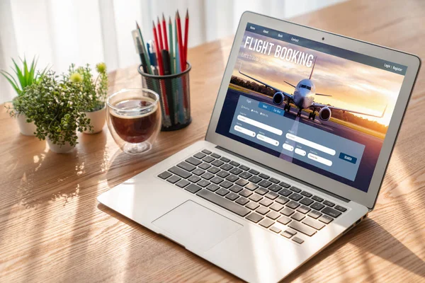 Διαδικτυακή Ιστοσελίδα Κράτησης Πτήσεων Παρέχει Modish Σύστημα Κρατήσεων Έννοια Ταξιδιωτικής — Φωτογραφία Αρχείου