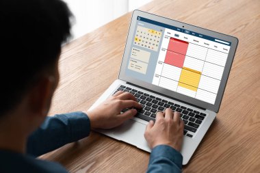 İnternet sitesindeki modish regrition için çevrimiçi aplikasyon rezervasyon takvimi