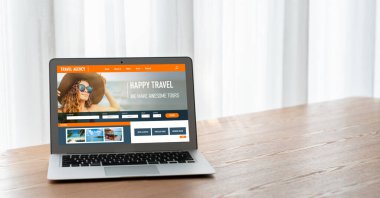 Model arama ve seyahat planlama için internet sitesi uçuş, otel ve tur rezervasyonları için anlaşma ve paket sunuyor
