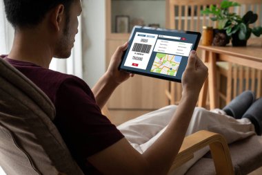 Ürün nakliyesi ve teslimatı için e-ticaret ve mod çevrimiçi iş izleme sistemi