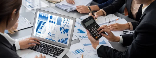 Business Intelligence Data Analysis Concept Analyst Team Working Financial Data — Stock Photo, Image