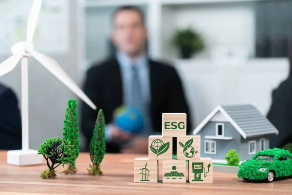 Символ Esg Деревянном Кубе Предназначен Альтернативного Использования Экологически Чистой Энергии — стоковое фото