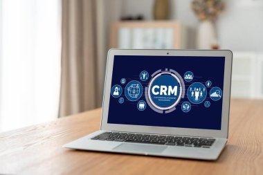 CRM işletme ve işletme için modern bilgisayarda müşteri ilişkileri yönetim sistemi
