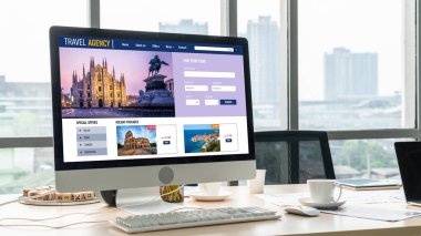 Model arama ve seyahat planlama için internet sitesi uçuş, otel ve tur rezervasyonları için anlaşma ve paket sunuyor