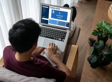 Şirket işleri için mod bilgisayar yazılımının müşteri deneyimi ve gözden geçirme analizi