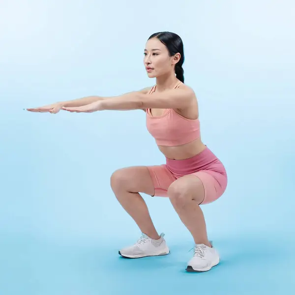 Femme Énergique Vigoureuse Faisant Exercice Jeune Athlète Asiatique Femme Force — Photo
