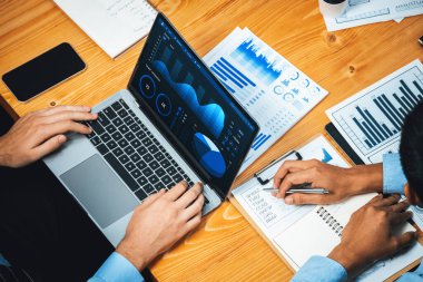 Fintech BI 'ın finansal veri analizi ya da iş zekası ekranından iş dünyası pazarlaması üzerinde çalışan iş adamlarının finansal veri analizine kadar. Çok titiz.