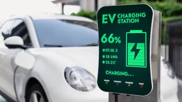 Estación Carga Muestra Interfaz Estado Batería Para Automóvil Eléctrico Ejemplificando — Vídeos de Stock