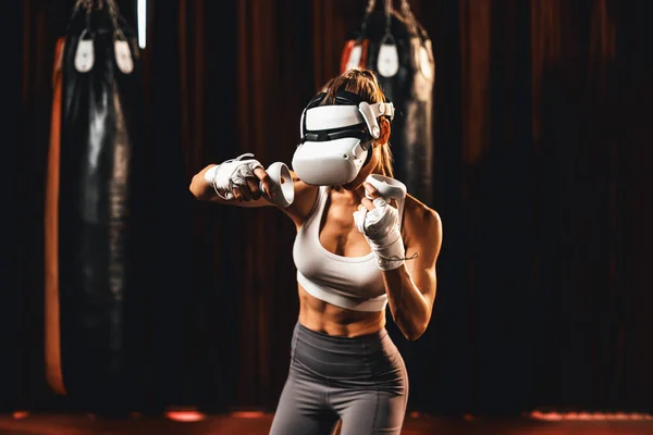 Entrenamiento Boxeadora Femenina Con Realidad Virtual Realidad Virtual Con Auriculares —  Fotos de Stock