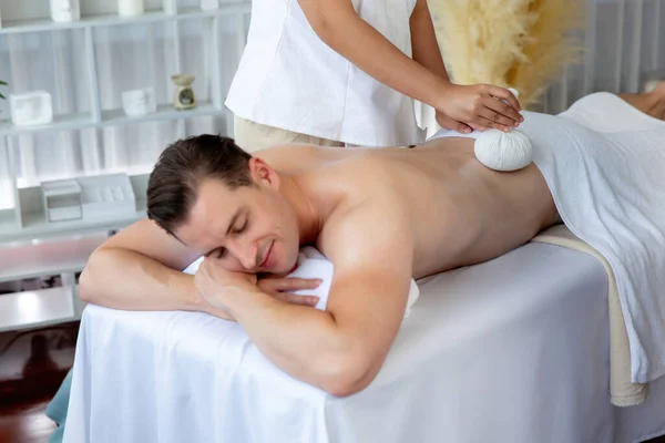 Chaud Base Plantes Balle Spa Massage Corps Masseur Compresse Doucement — Photo