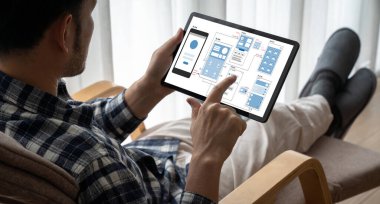 Model mobil uygulama ve web sitesi için UX UI tasarım süreci. Profesyonel uygulama geliştiricisi için kablo grafiğinin yaratıcı prototipi .