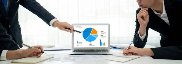 Business Data Dashboard Analysis Computer Software Investment Application Display Business — Stock Photo, Image