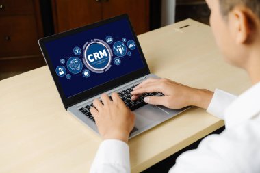 CRM işletme ve işletme için modern bilgisayarda müşteri ilişkileri yönetim sistemi