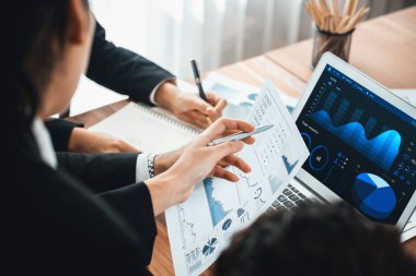 Fintech BI 'ın finansal veri analizi ya da iş zekası ekranından iş dünyası pazarlaması üzerinde çalışan iş adamlarının finansal veri analizine kadar. Çok titiz.