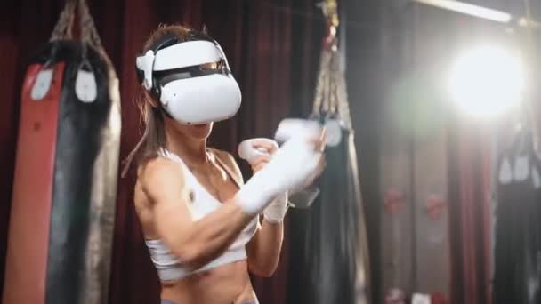 Female Boxer Training Virtual Reality Wearing Headset Immersive Boxing Training — Stock Video