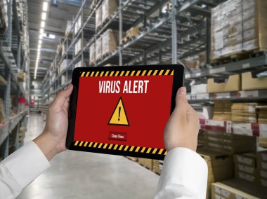 Bilgisayar ekranındaki virüs uyarısı mobil siber tehdit, hacker, bilgisayar virüsü ve kötü amaçlı yazılım tespit edildi