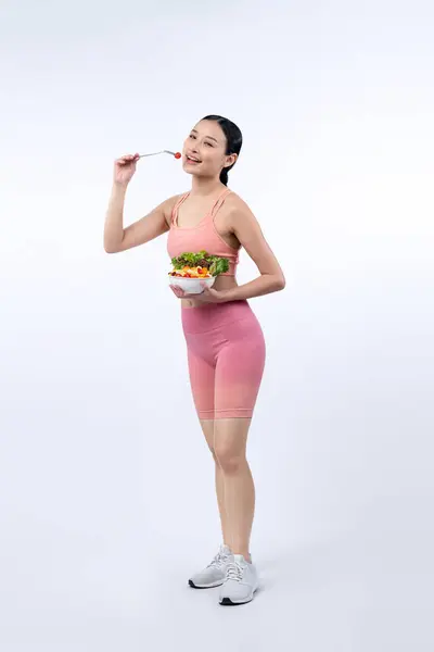 Junge Sportliche Asiatin Sportkleidung Die Eine Salatschüssel Der Hand Hält — Stockfoto