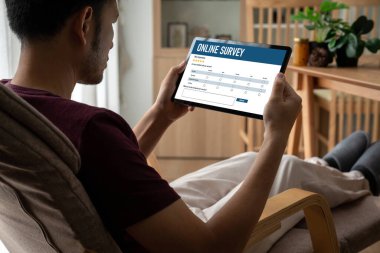 İnternet ağındaki mod dijital bilgi toplama için çevrimiçi anket formu