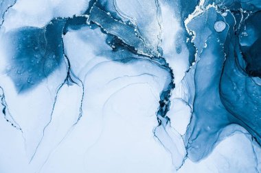 Mermer mürekkep soyut sanatının orijinal resmi. Örnek bir orjinal tablodan yüksek çözünürlüklü fotoğraf. Karargah kağıt dokusuna pürüzsüz mermer desen oluşturmak için soyut resim yapıldı.