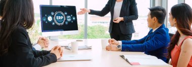 Pazarlama stratejisini planlamak için modern iş için ERP girişimi kaynak planlama yazılımı