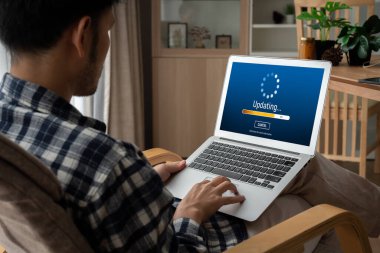 Aygıt yazılım güncellemesi için bilgisayarda yazılım güncellemesi