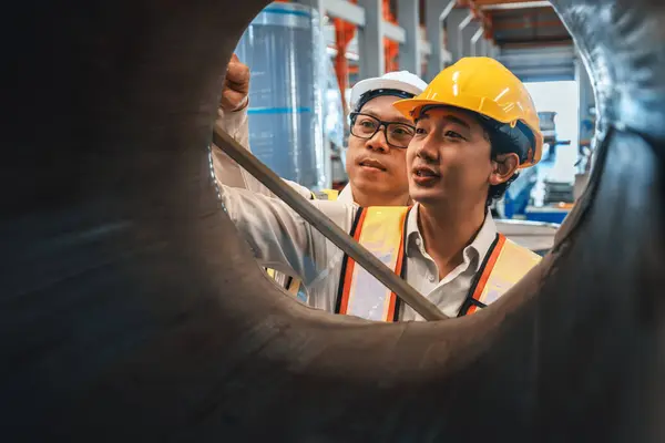 Engineer Team Measure Size Industrial Metal Utmost Quality Rolled Steel — Stock Photo, Image