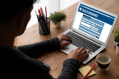 Kolay form doldurma için sağlık sigortası web sitesi mod kayıt sistemi